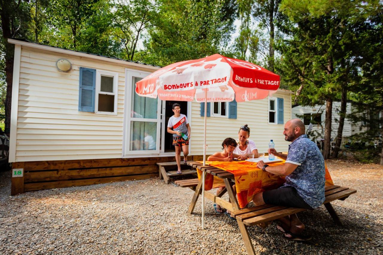 Camping La Peiriere Tuchan Ngoại thất bức ảnh