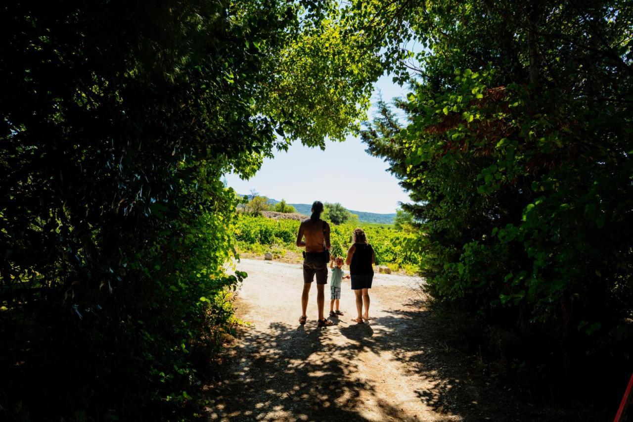 Camping La Peiriere Tuchan Ngoại thất bức ảnh